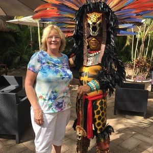 Meet your Posher, Mary lou